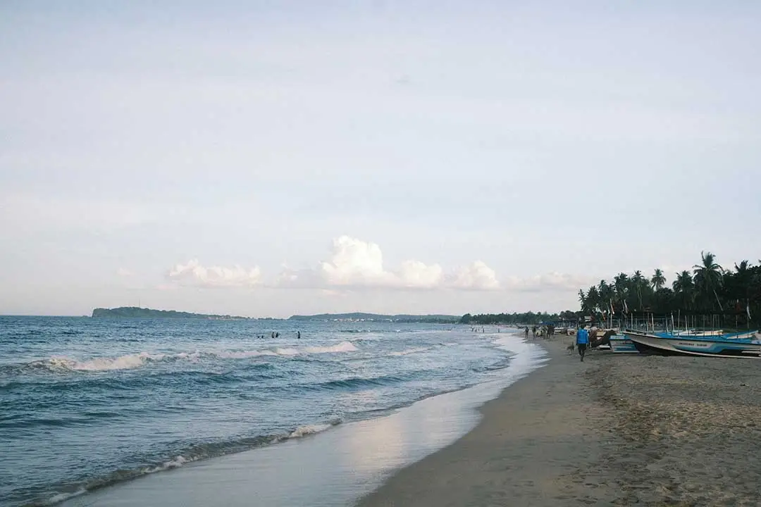 Strand bij Trincomalee, Sri Lanka